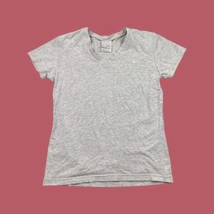 Y2k Nike silver tag t-shirt